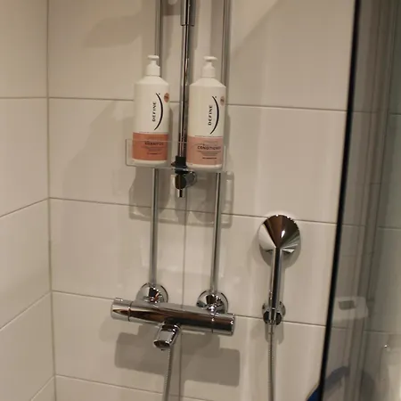 Apartment Huoneisto Kymppi